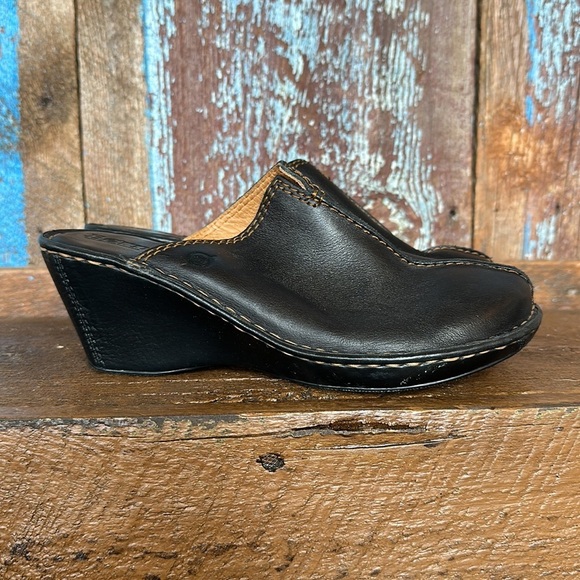 Born Loggia Black Leather Heeled Clog Size 8 - Picture 1 of 8